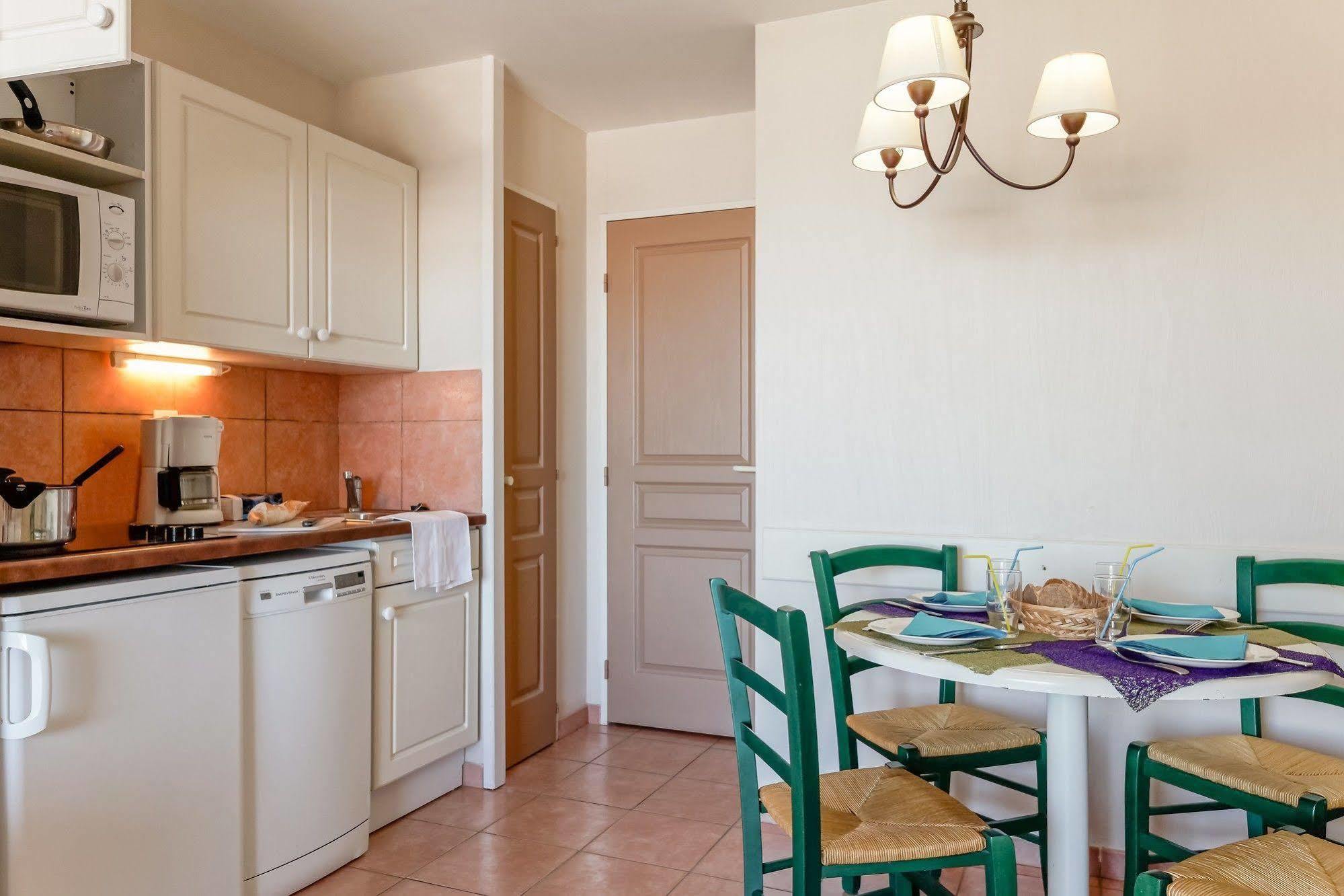 Les Rivages - Appartement Vue Mer Imprenable-Piscine Six-Fours-les-Plages Zewnętrze zdjęcie